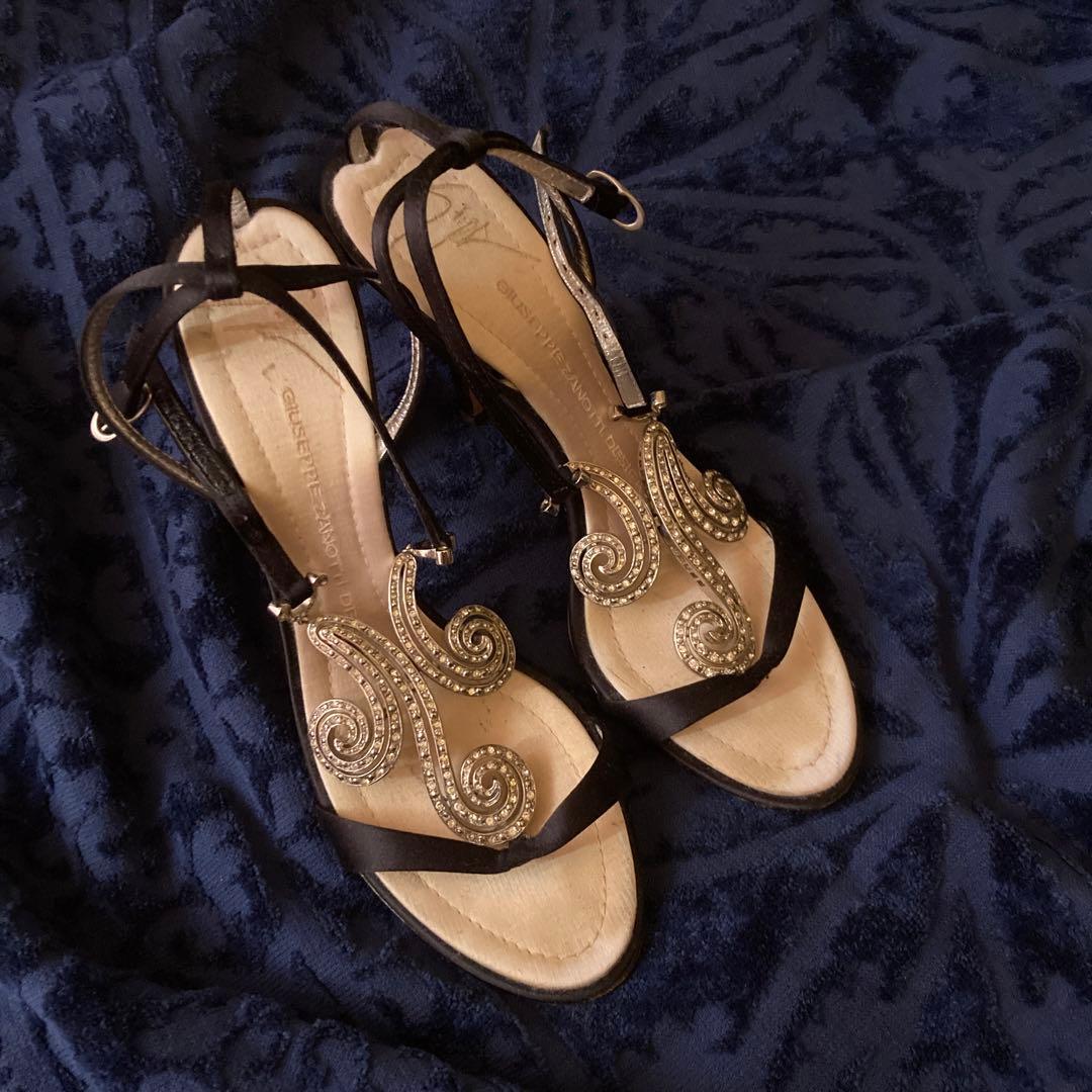 美品 ジュゼッペザノッティ スワロフスキー サンダル 希少 エリザベッタ