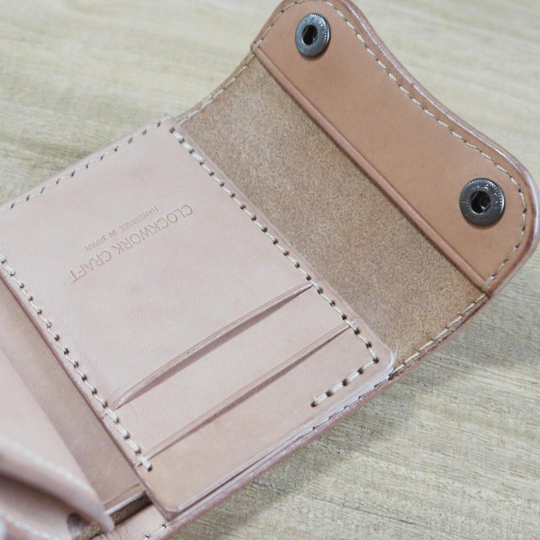 ヌメ革　栃木レザー　サドルレザー　赤タグ付き　コンパクトウォレット　三つ折り