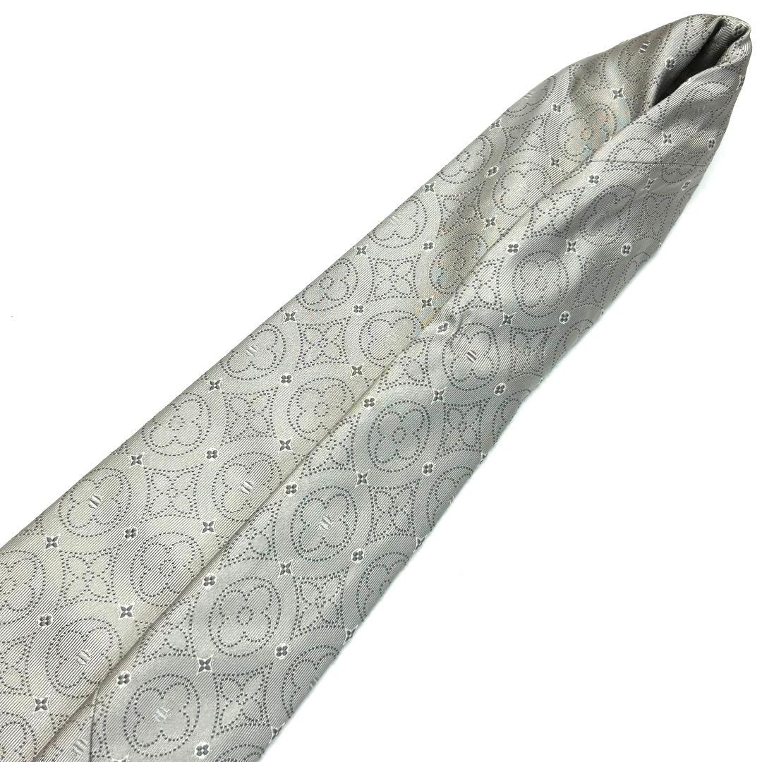 【新品同様✨】ルイヴィトン ネクタイ シルバー モノグラム 総柄 ジャガード