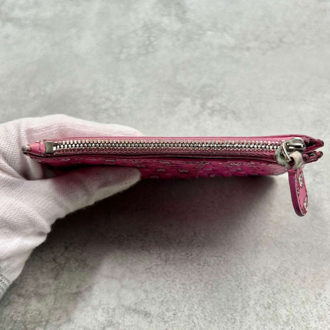 専用 BALENCIAGA バニーニューイヤー ケース 8228