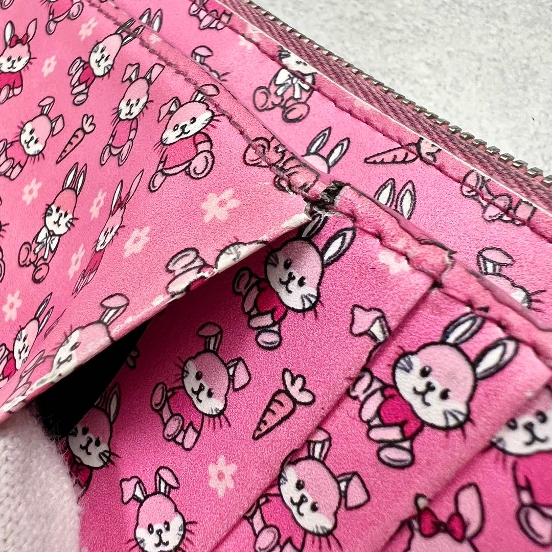 専用 BALENCIAGA バニーニューイヤー ケース 8228