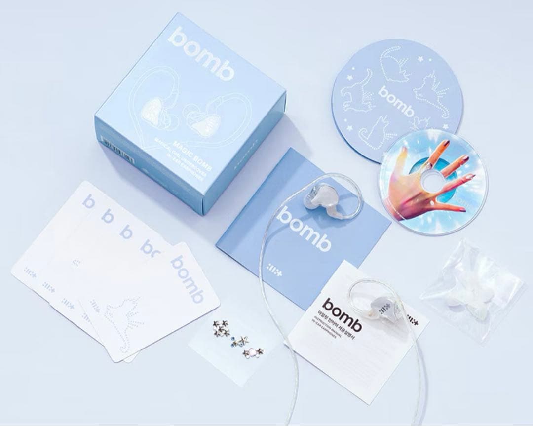 ILLIT アイリット bomb Merch アルバム イヤモニ風 イヤフォン