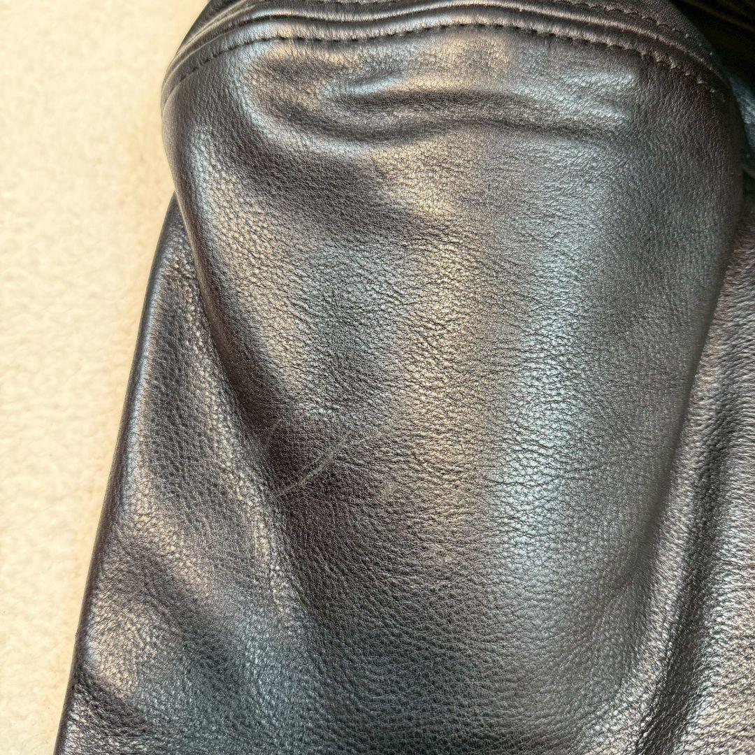 美品　KADOYA リアルレザーパンツ 本革 プロテクター 黒 ブラック