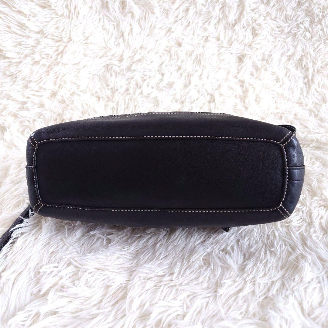 バッグ COACH Shoulder bag Signature black