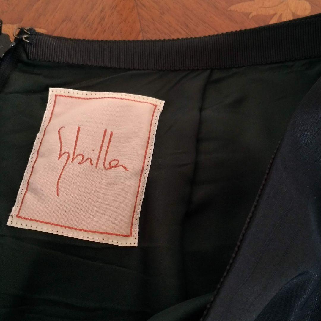 シビラフレアスカート