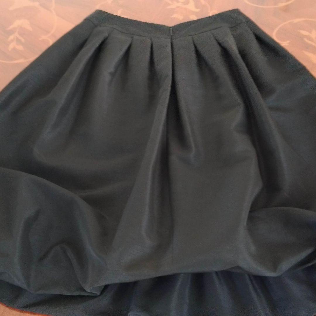 シビラフレアスカート