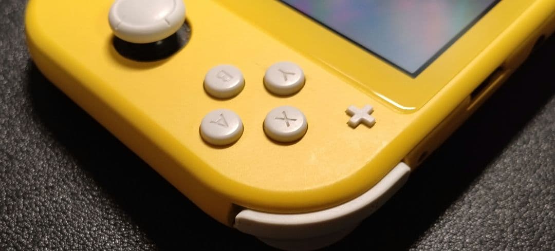 Nintendo Switch Lite イエロー 本体 ジャンク扱い