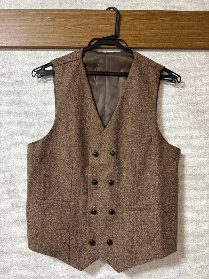 スリーピース　カジュアルスーツ