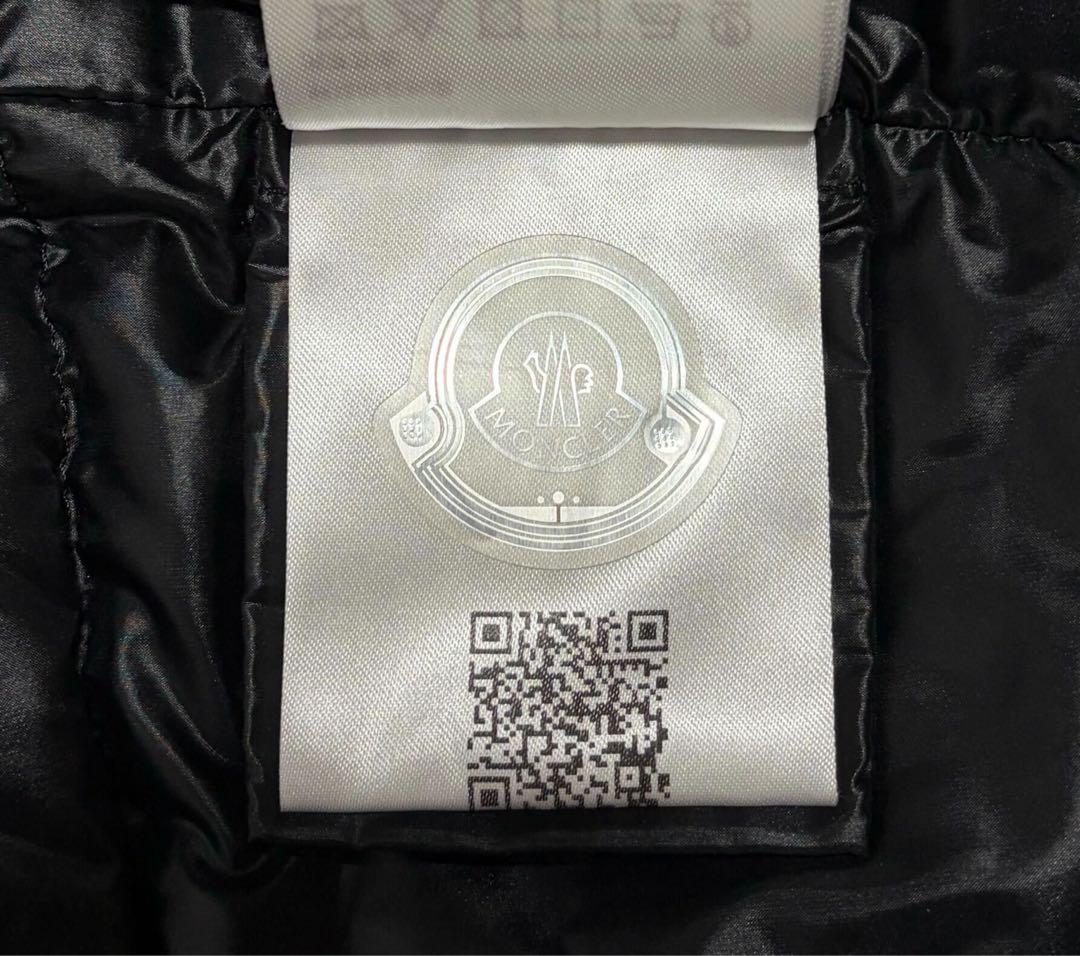 ［新品同様］モンクレール　レディース　ダウンジャケット　ダウンベスト　ファー