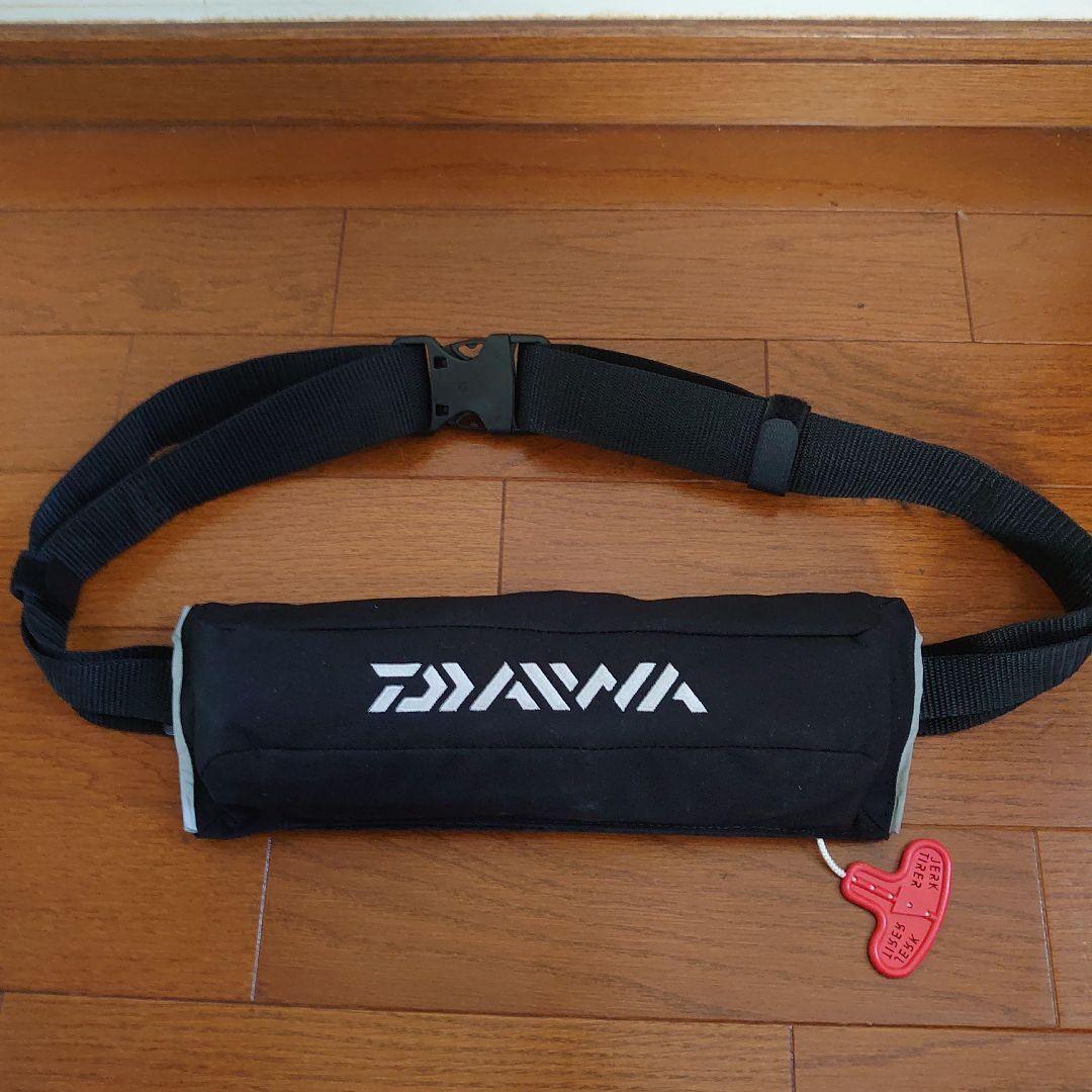 Daiwa ライフジャケット　コンパクトタイプ