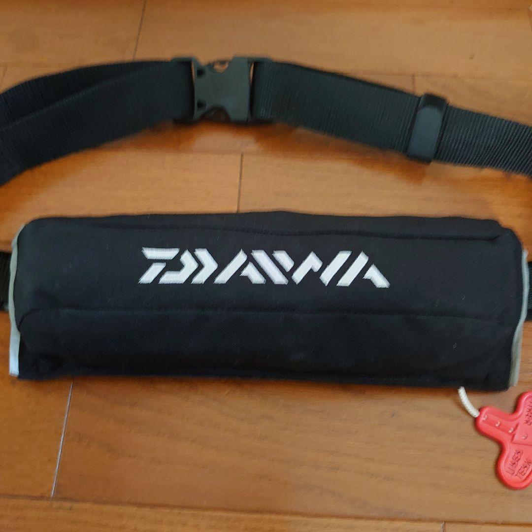 Daiwa ライフジャケット　コンパクトタイプ