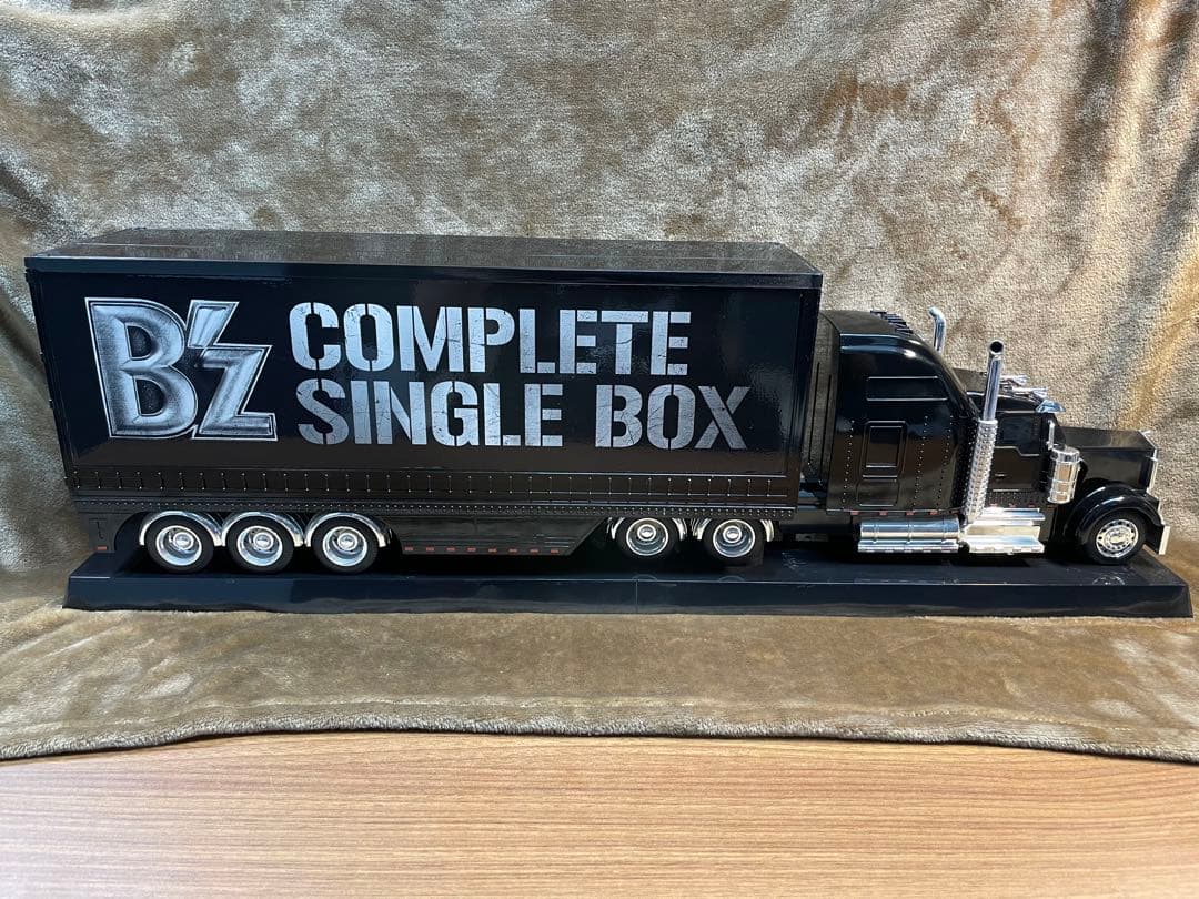 【B'z】トレーラー（COMPLETE SINGLE BOX）