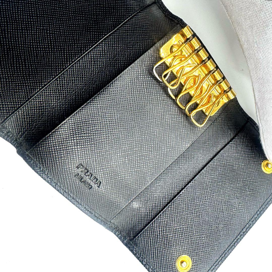PRADA プラダ レザー キーケース 6連