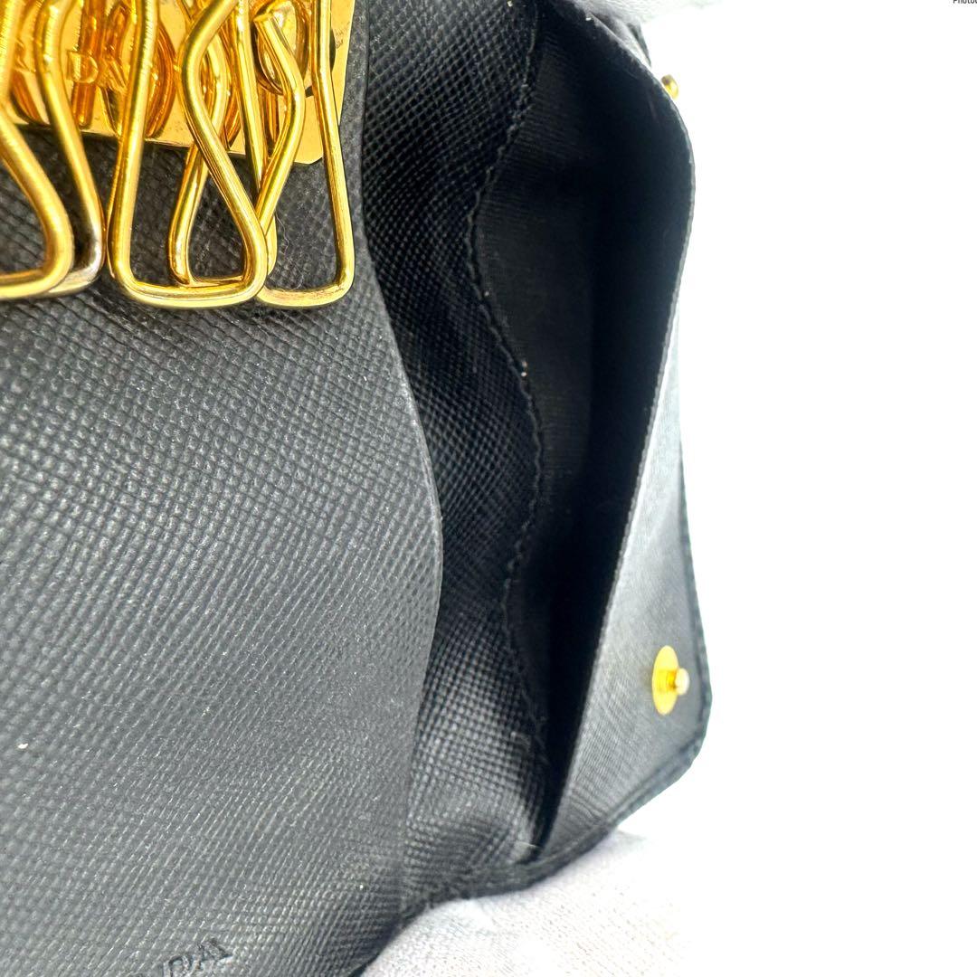 PRADA プラダ レザー キーケース 6連