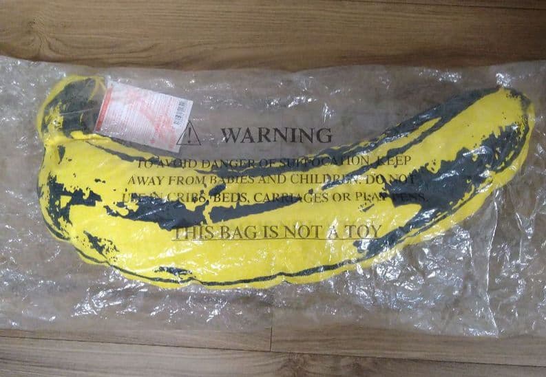 【未使用】アンディーウォーホール　バナナ　メディコムトイ　クッション