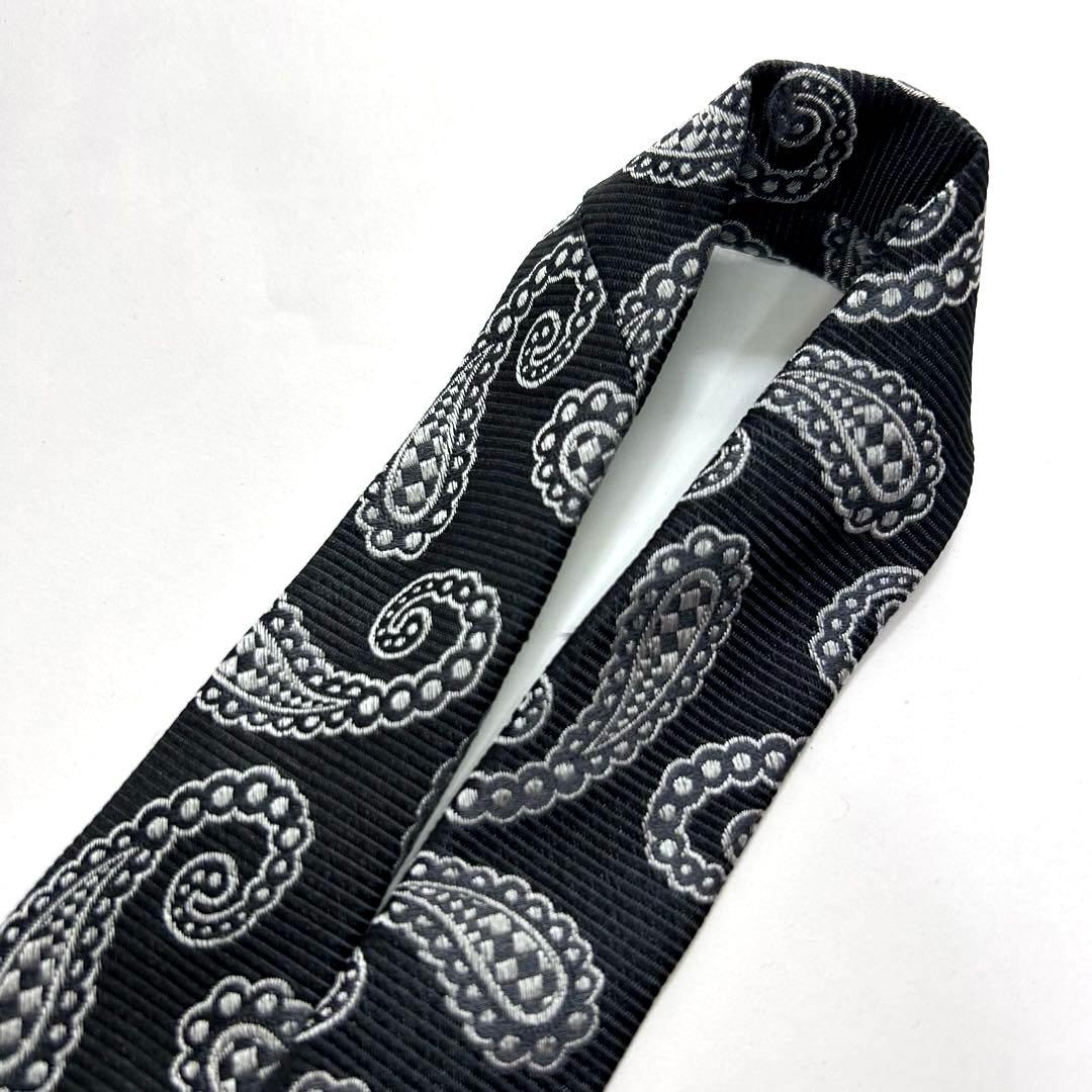 美品 エトロ ネクタイ シルク ペイズリー柄 ジャカード 黒 シルバー