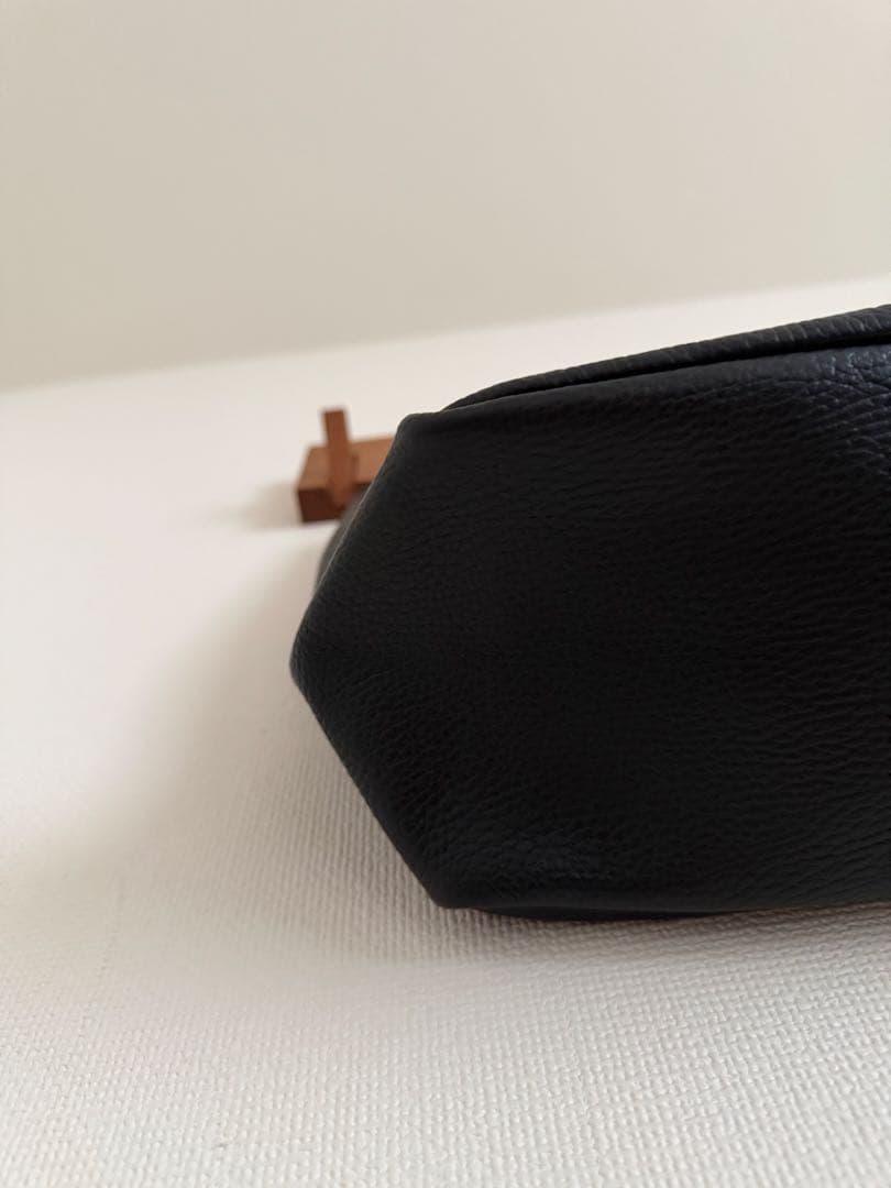 YOUNG&OLSEN トートバック