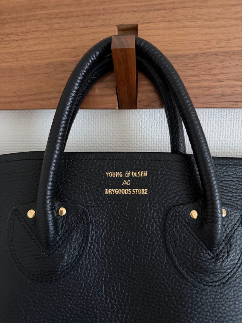 YOUNG&OLSEN トートバック