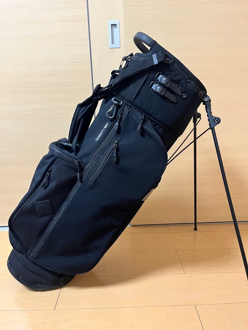 美品 JONES UTILITY TROUPER R スタンド型キャディバック