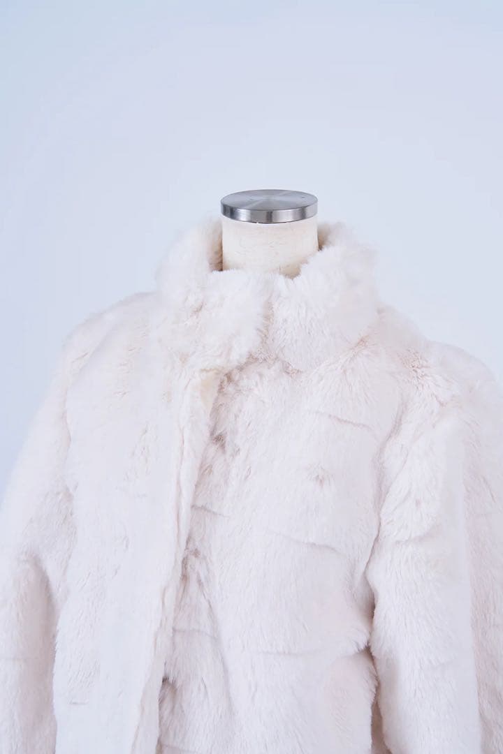 BELEARMIMI ベリアミミ ボリュームファーコート white