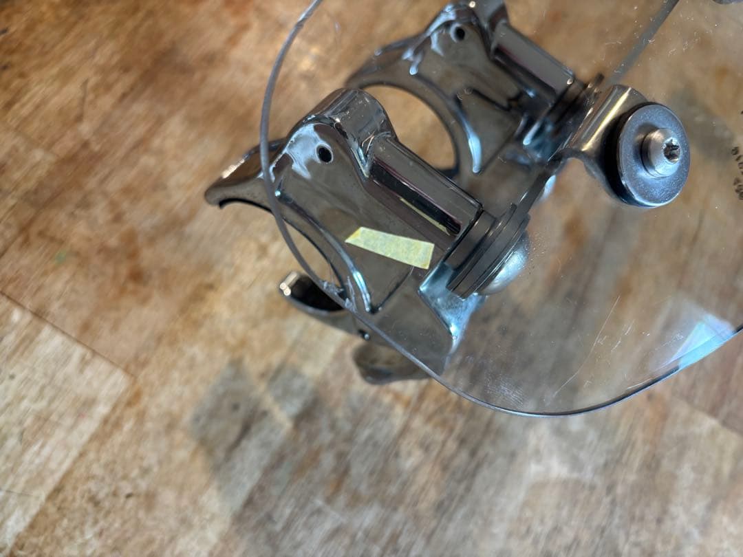 ハーレー 純正 クイックリリース ウインドシールド FXD ダイナ