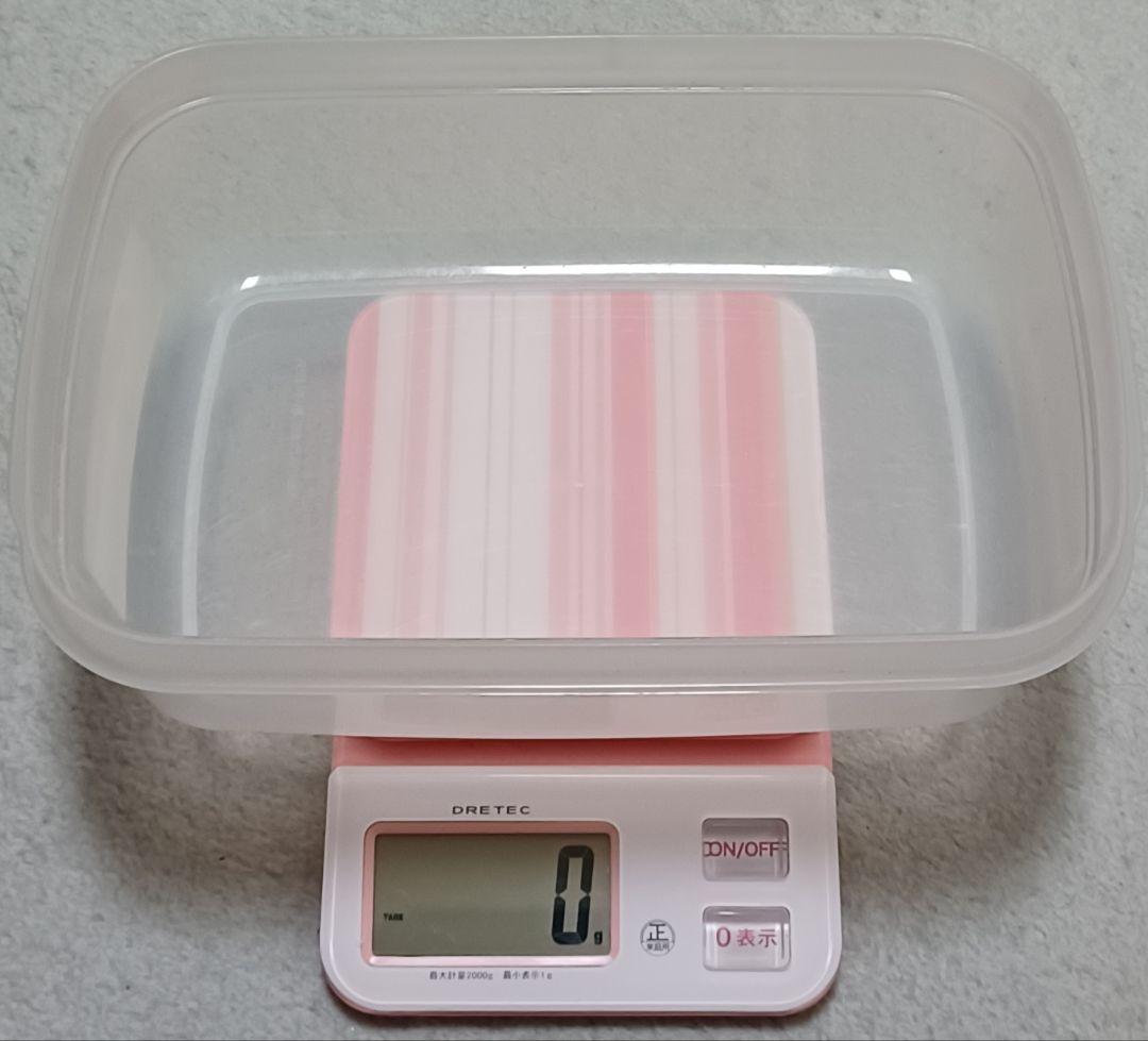 重さ1.7kg分の海外(外国)硬貨 ケースの硬貨おまけ付きとおまけ銀貨1点