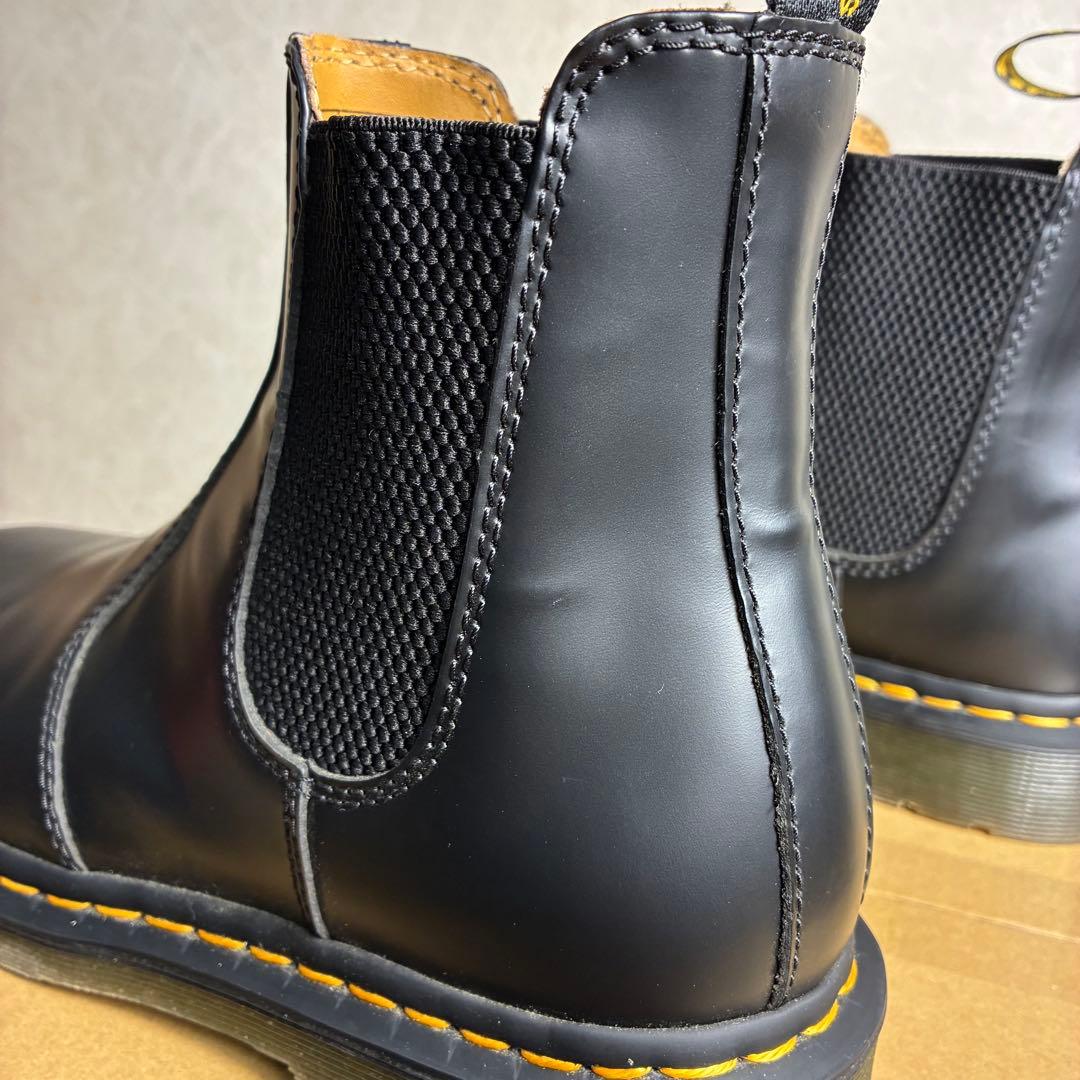 Dr.Martens 2976 チェルシー サイドゴア ブーツ