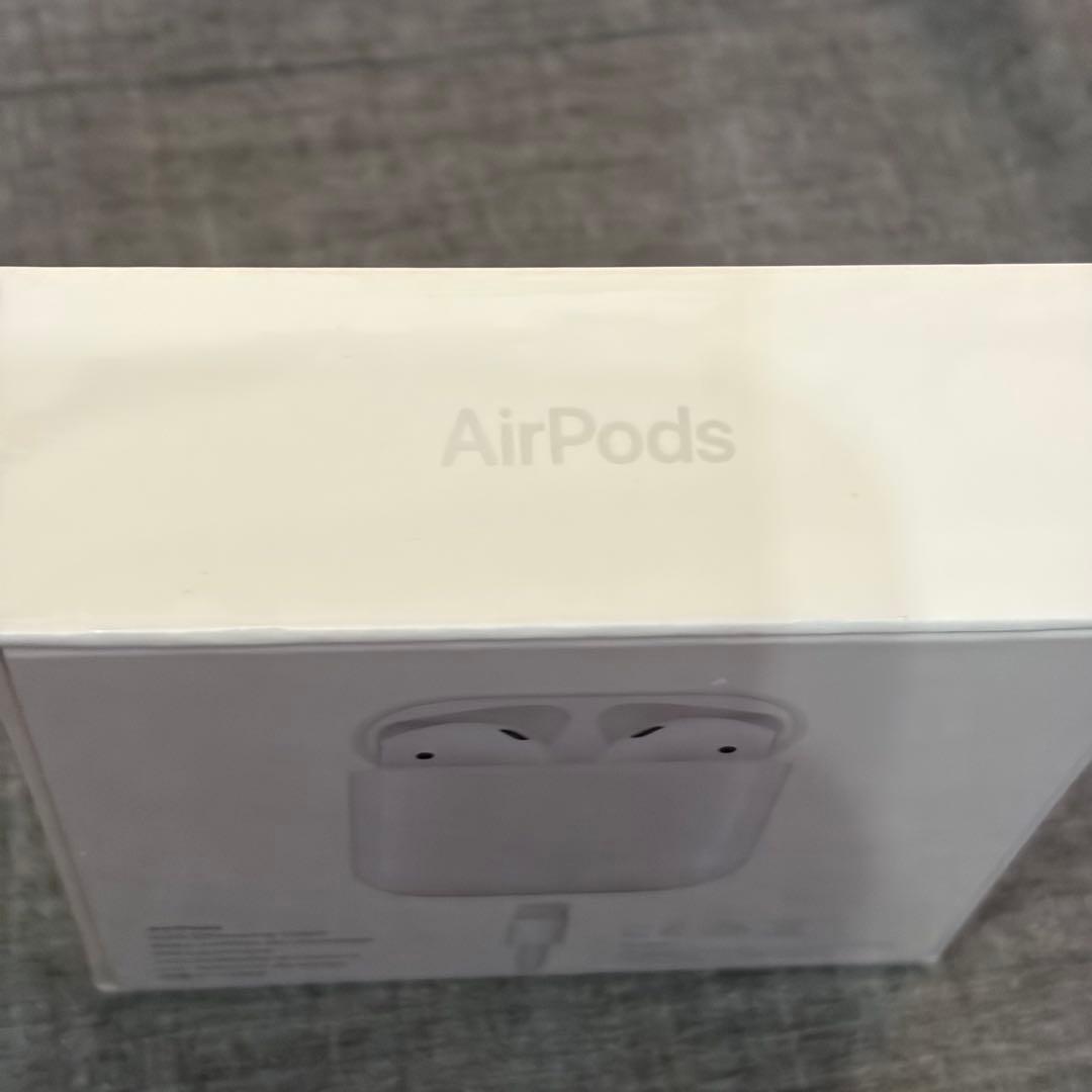 AirPods with Charging Case 第2世代 MV7N2J/A