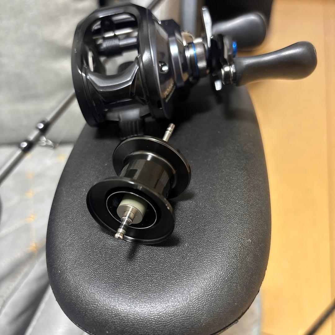 SHIMANO 23 SLX DC ベイトリール 7.2