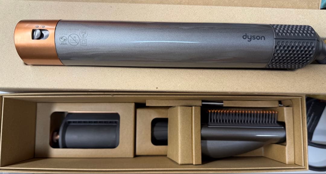 s*n様 Dyson Airwrap HS05 箱あり 説明書付き