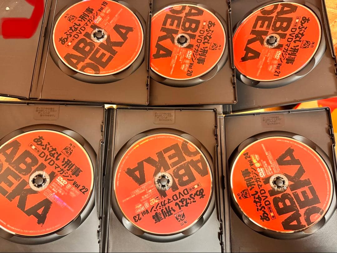 あぶない刑事　全事件簿 DVDマガジン 全巻(第33話収録) セット＋おまけ冊子