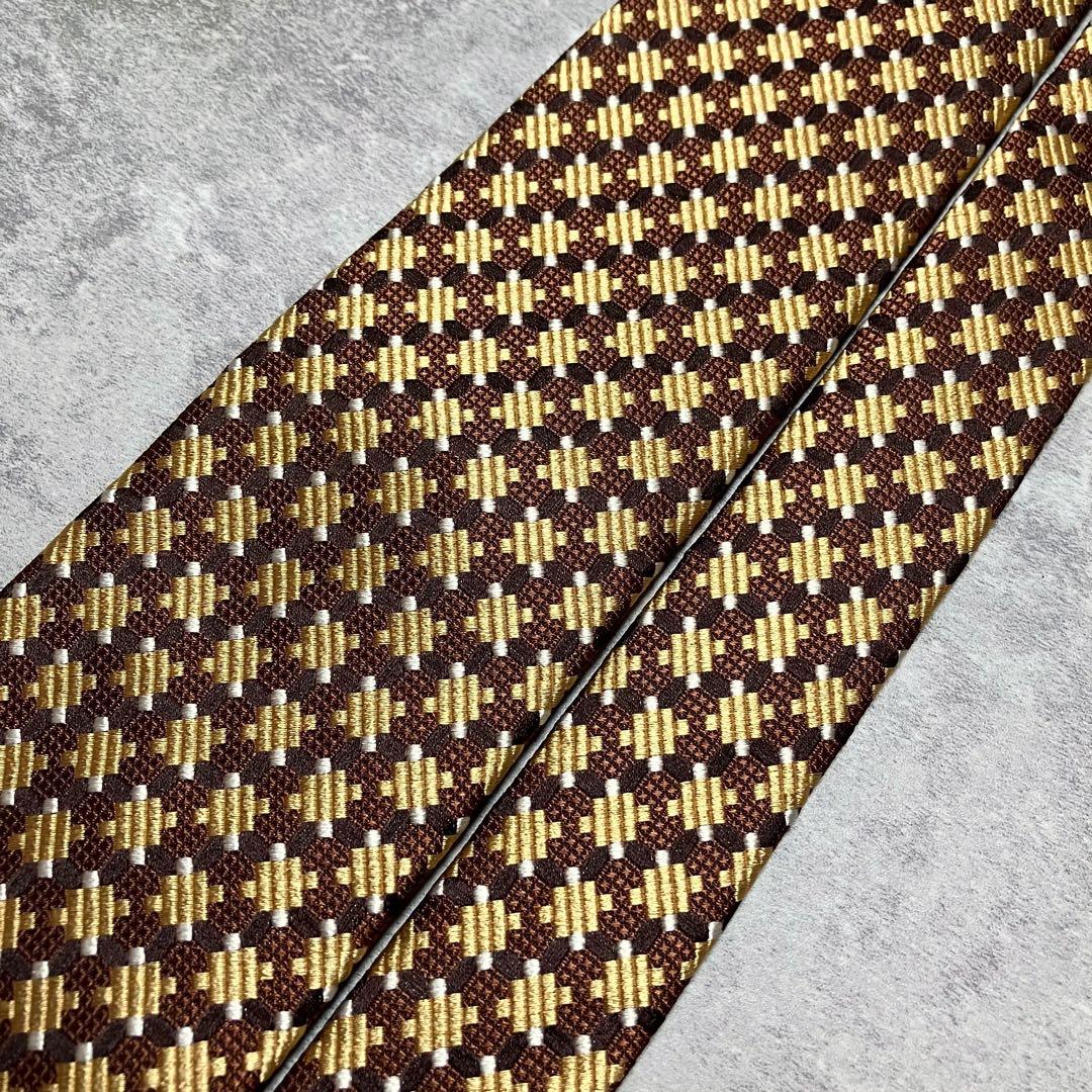 極美品　トムフォード　ネクタイ　チェック　格子柄　光沢感　ジャガード織　ゴールド