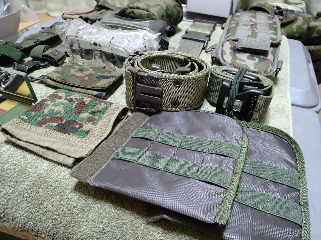たつ房　迷彩個人携行品セット(バラ売り不可)