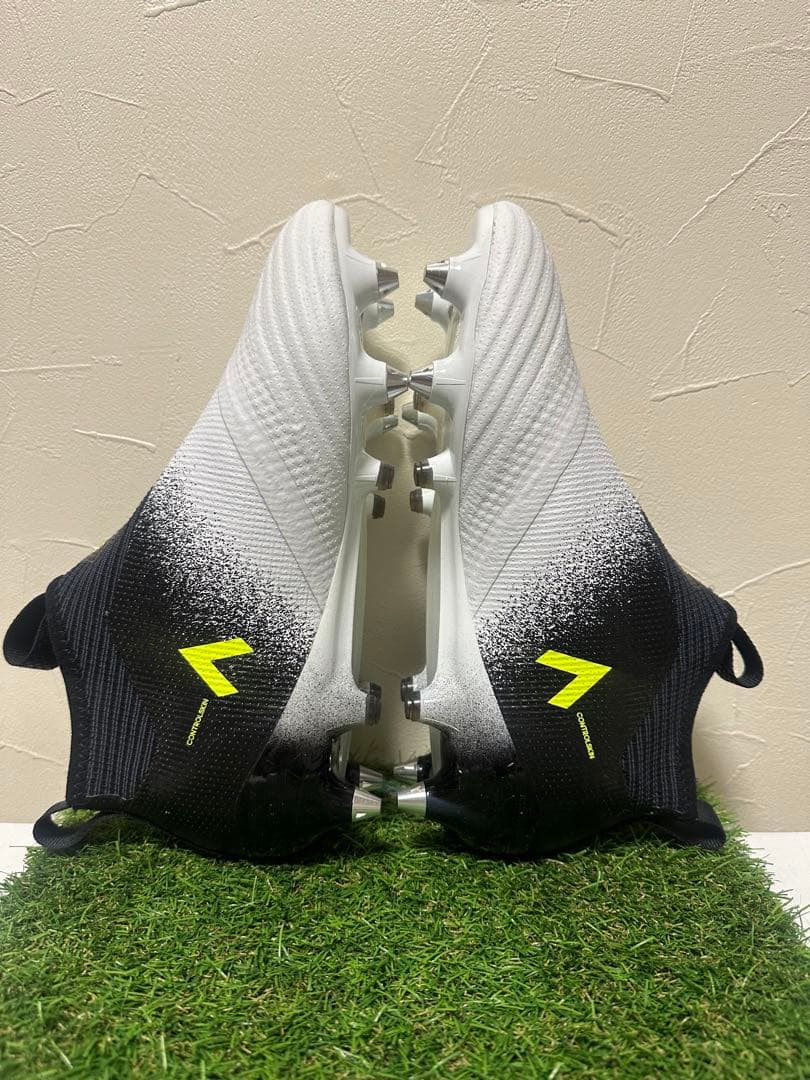 アディダス　エース　ピュアコントロール 17+ SG 25cm