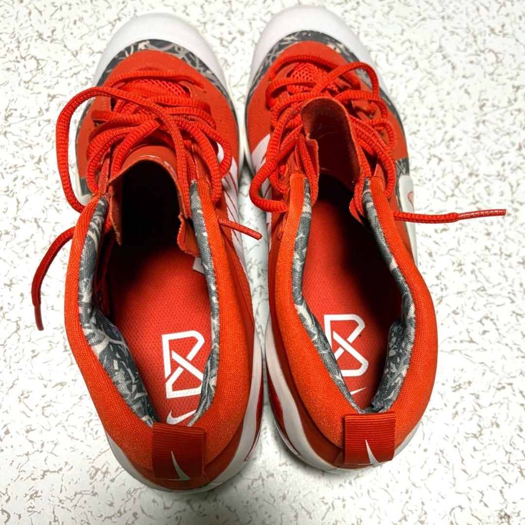 Nike トラウトモデル 野球スパイク