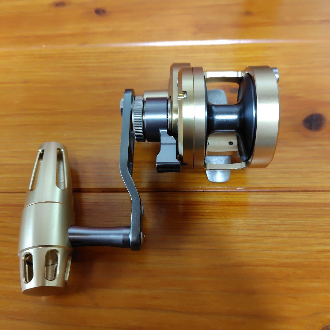 BT200L 両軸リール ゴールド 左ハンドル