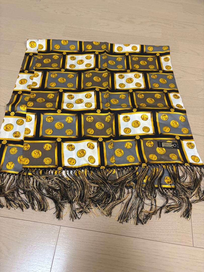 Zilli シルク100% マフラー 柄