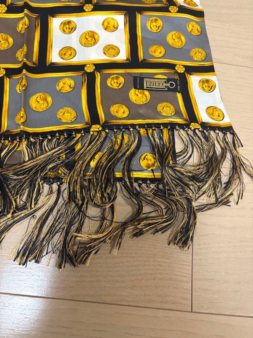 Zilli シルク100% マフラー 柄