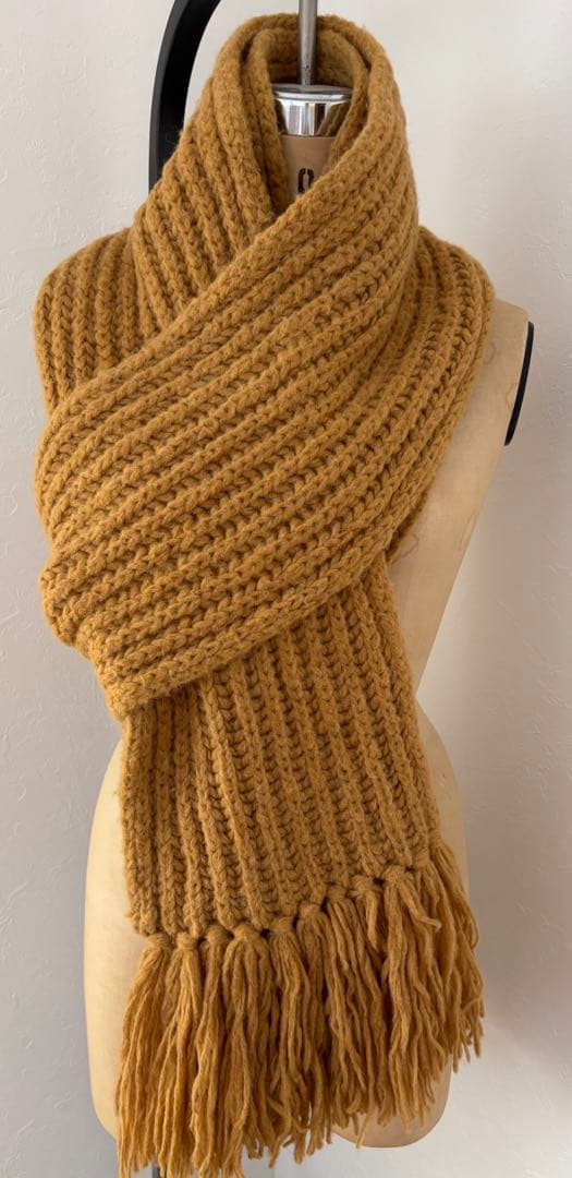 さんじゅうしDRIES VAN NOTEN ボリュームマフラー