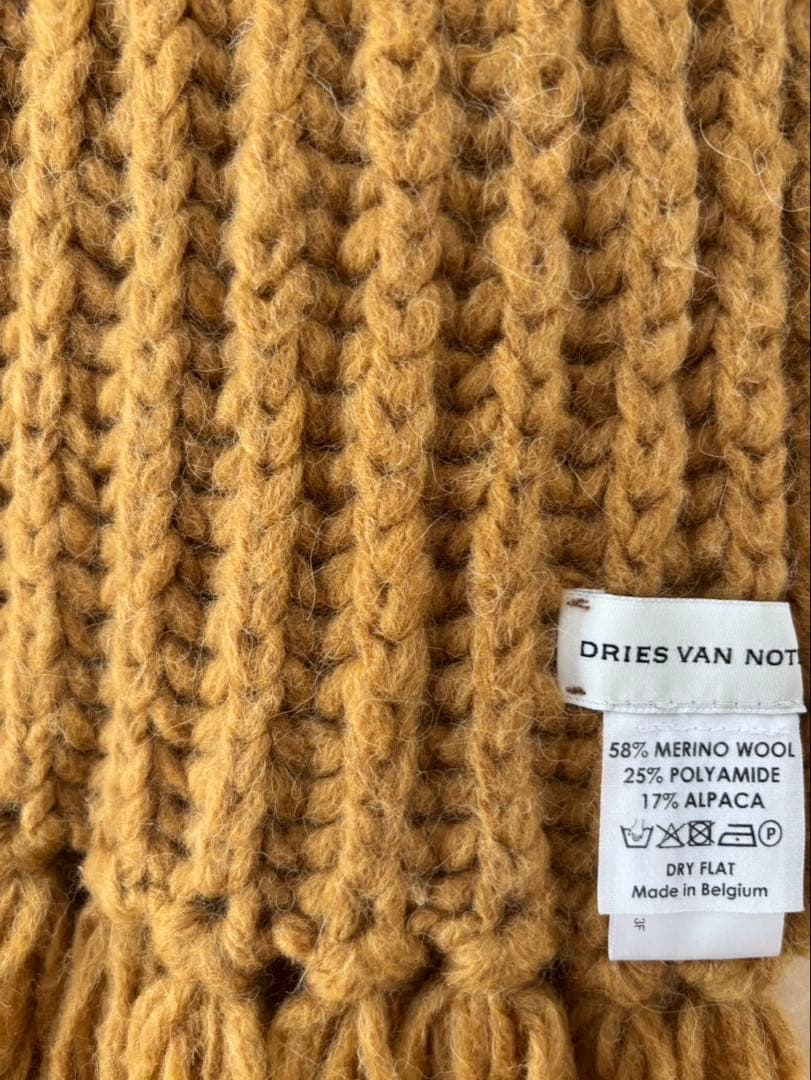 さんじゅうしDRIES VAN NOTEN ボリュームマフラー