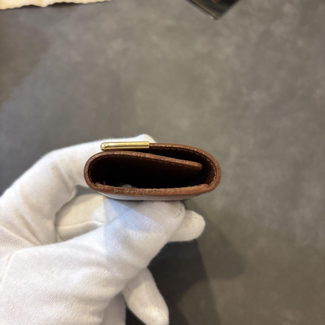 【新品】Yves Saint Laurent レザーキーケース ブラウン　ロゴ