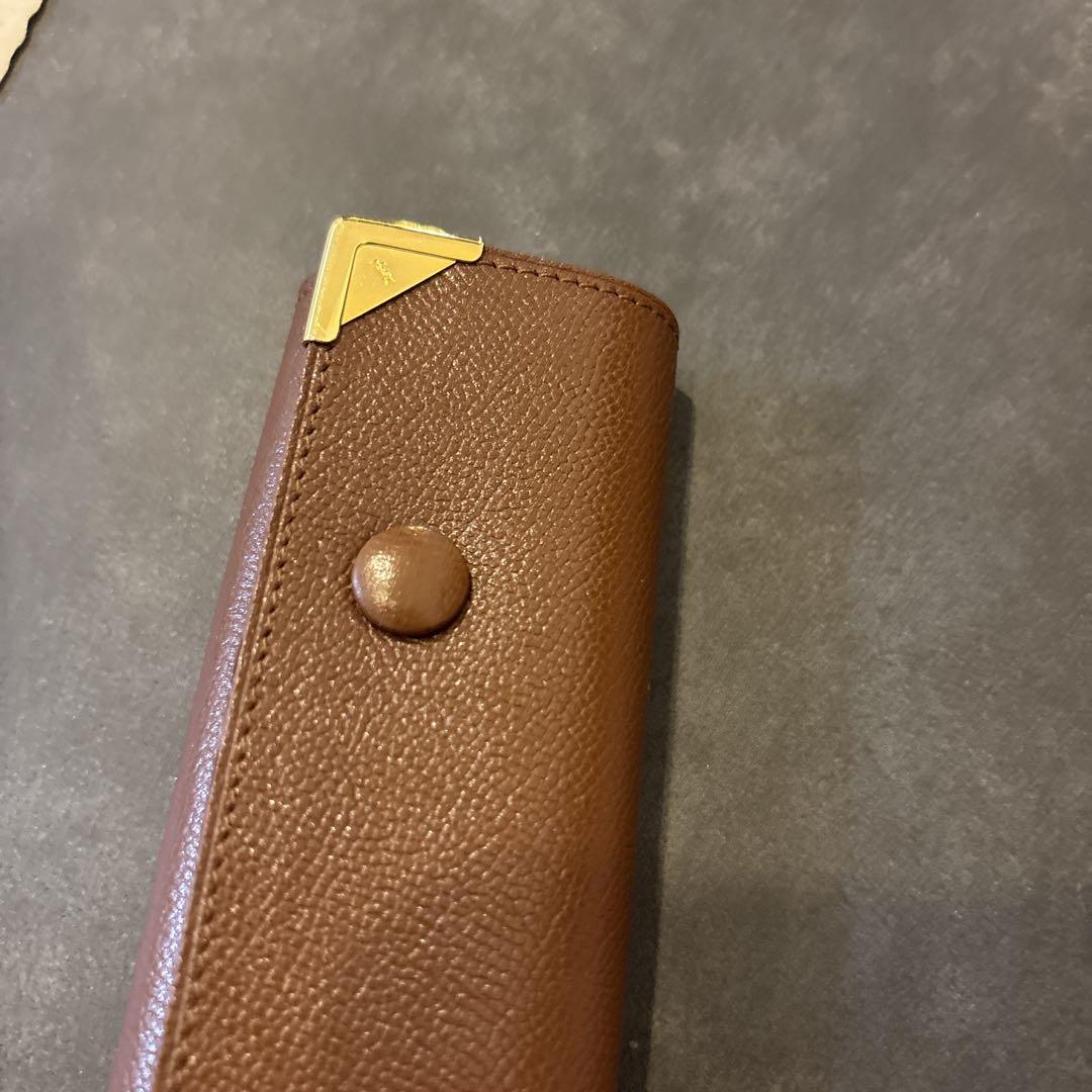 【新品】Yves Saint Laurent レザーキーケース ブラウン　ロゴ