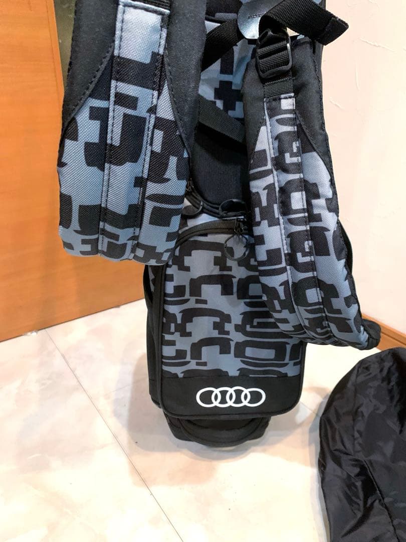 希少　非売品　新品未使用　テーラーメイド　アウディ　スタンド　キャディバッグ