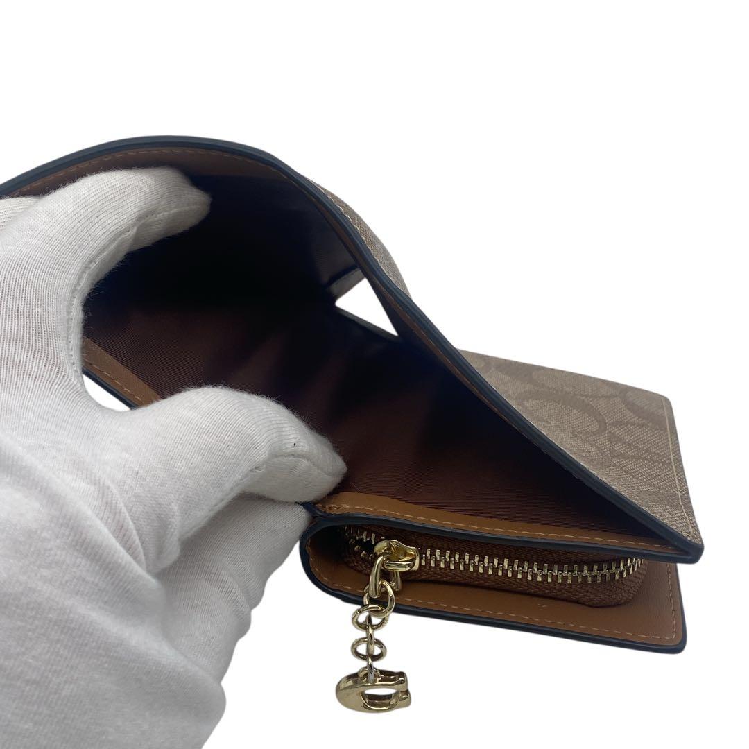 【未使用級】 コーチ COACH 二つ折り財布 二つ折り 財布 シグネチャー