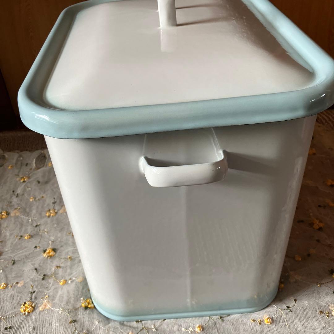 イマン　ボワージュ　ブルー