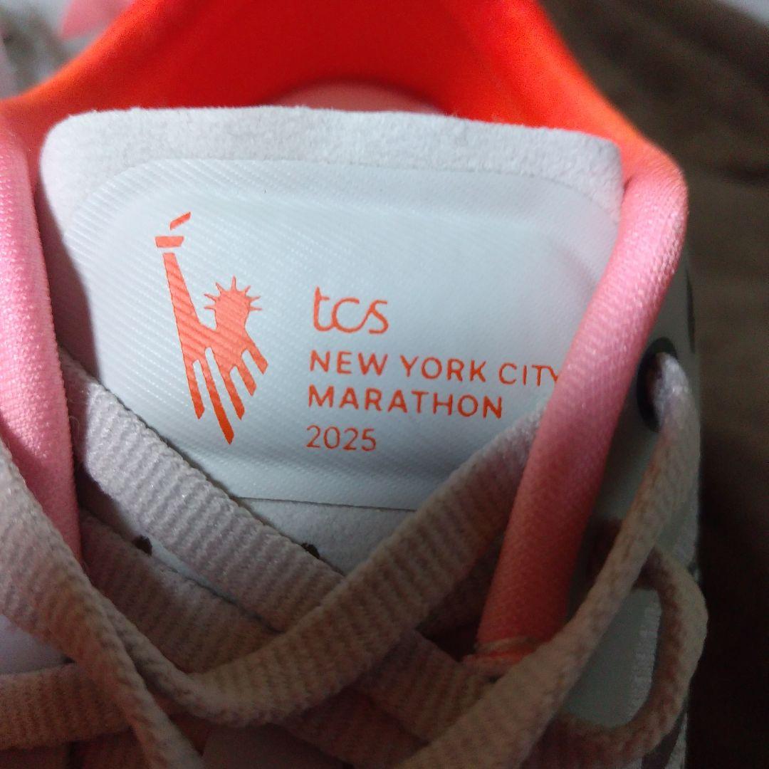 ニューバランス　フューエルセルSCエリートV5　限定モデル