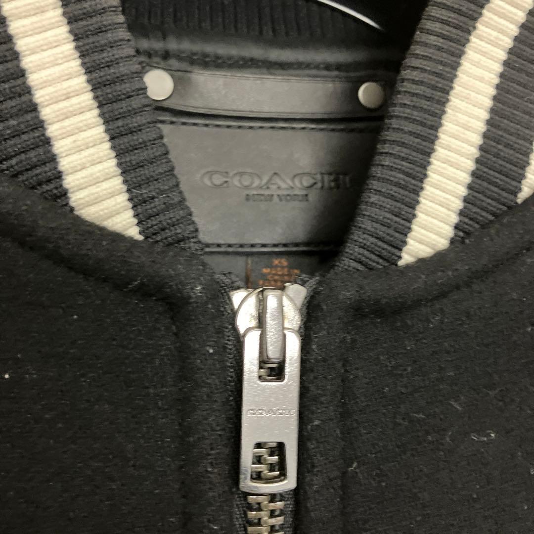 COACH スタジャン XS 黒・茶色