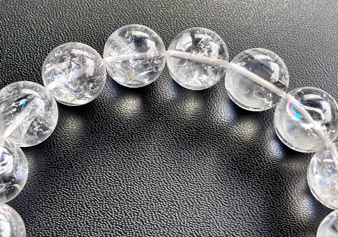 究極品質　超希少幻の逸品　ヒマラヤ最高峰のパワー　幻の虹と雪のマニカラン水晶