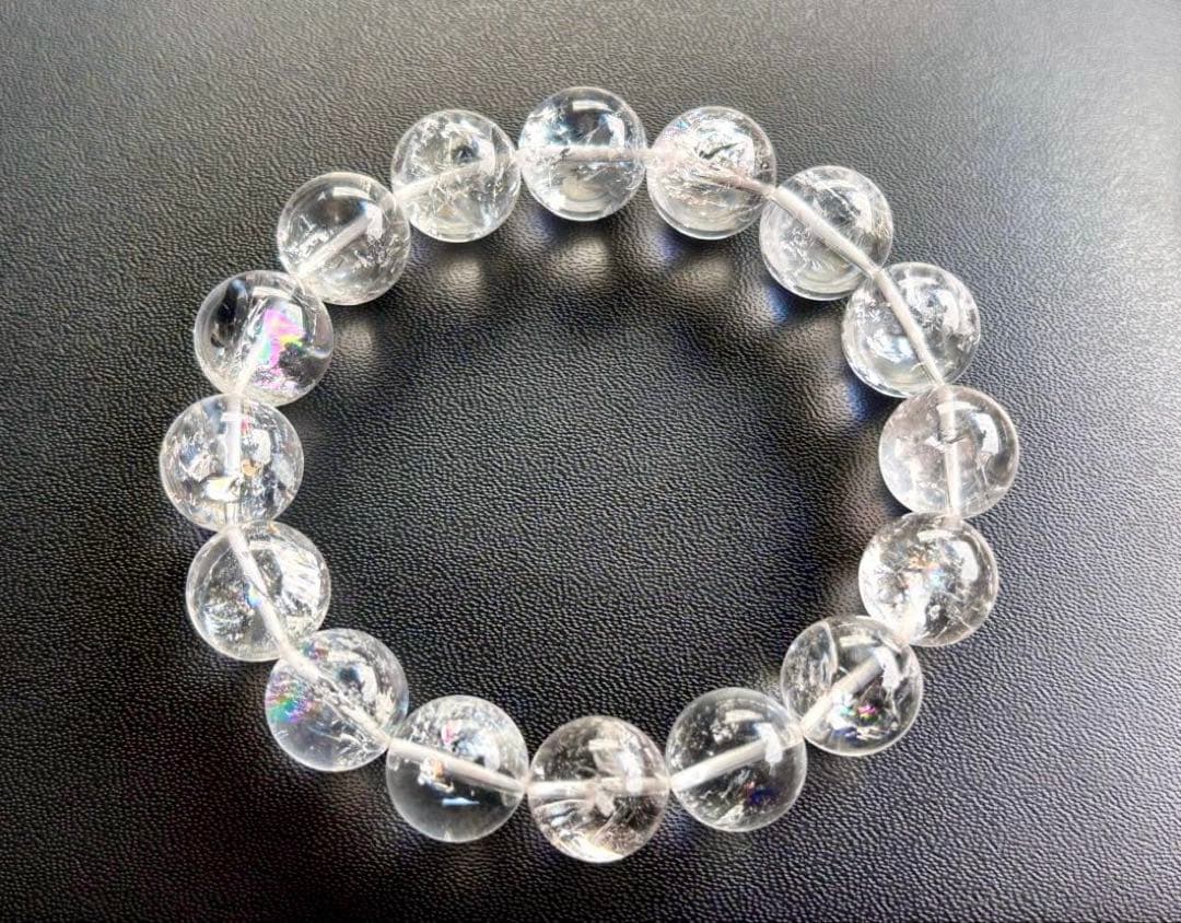 究極品質　超希少幻の逸品　ヒマラヤ最高峰のパワー　幻の虹と雪のマニカラン水晶