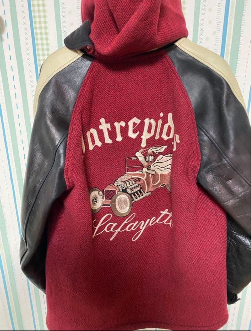 フェローズ　スタジャン　バンブルビー　チェーンステッチ